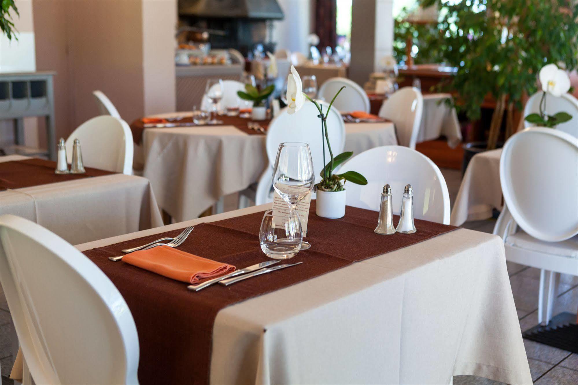 Hotel Cote Sud Leman Тонон-ле-Бен Экстерьер фото